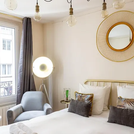 The Charming Rue Cler Appartamento *