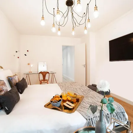 The Charming Rue Cler Appartamento Parigi